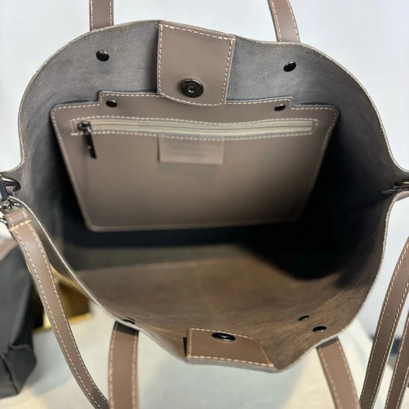 Mondarno Leather Tote Bag w/ Removable Clutch - Picture 7 of 7